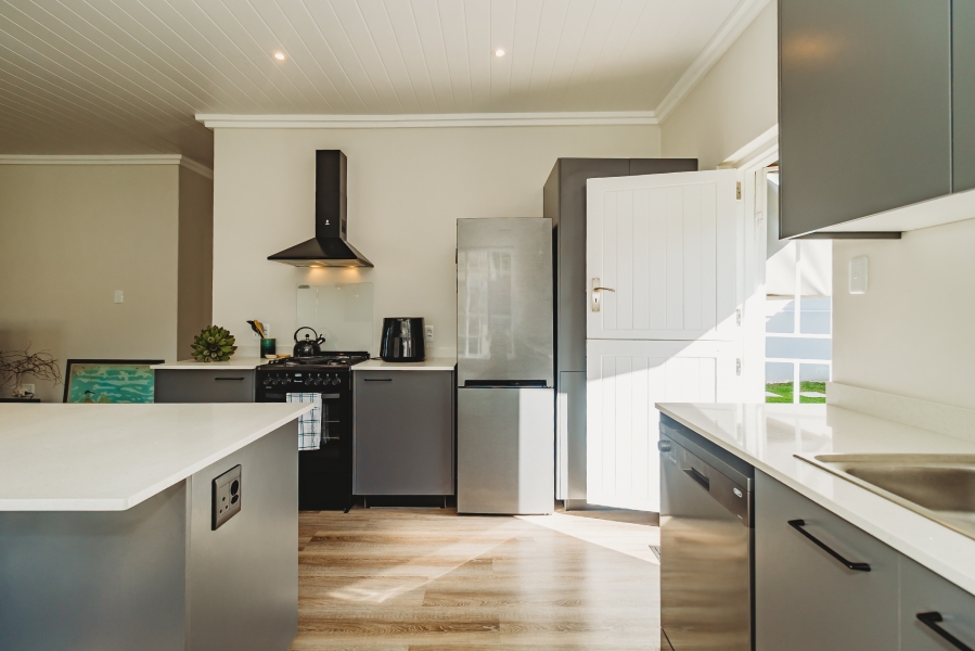 2 Bedroom Property for Sale in Fernridge Western Cape